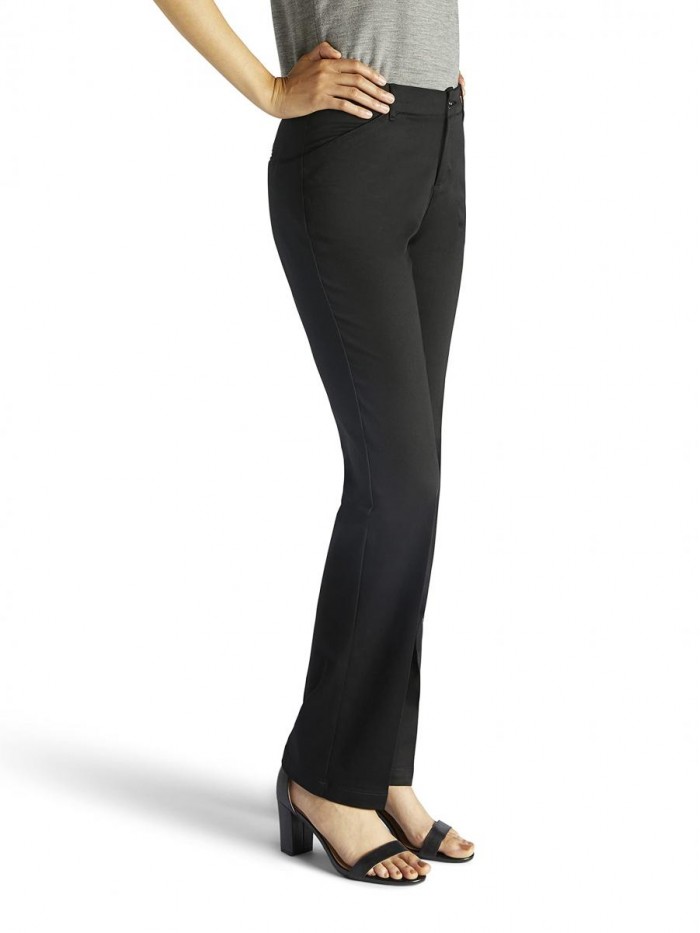 Women's Petite Flex Motion Straight Leg Pant 